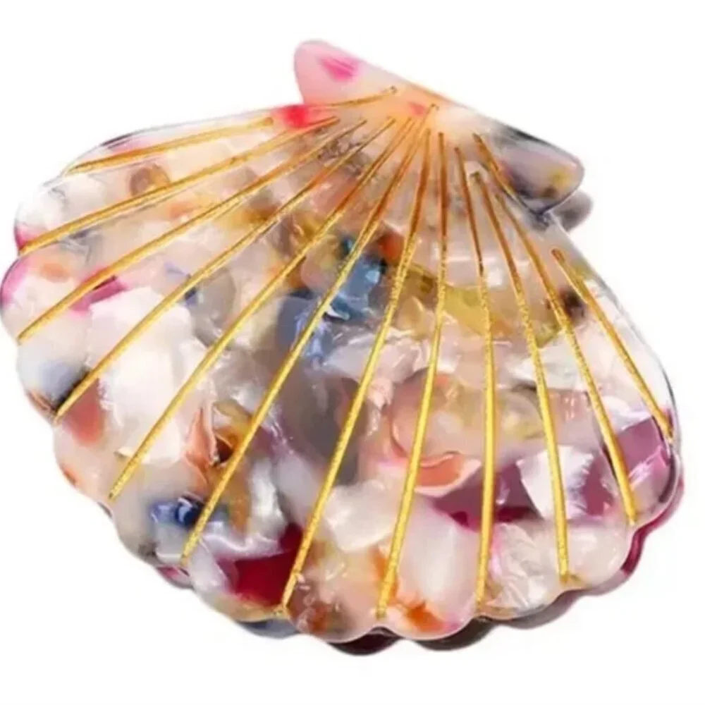 Shell Claw Hair Clip Anthropologie
